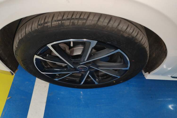 Used Hongqi H6 2024 2.0T ZhiMei Edition Exterior 3