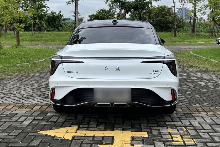 Used Hongqi H6 2024 2.0T ZhiMei Edition Exterior 4
