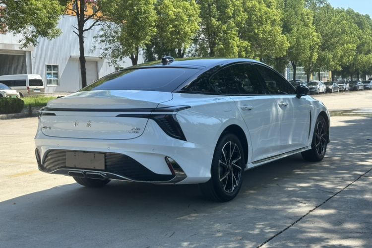 Used Hongqi H6 2024 2.0T ZhiMei Edition Exterior 5