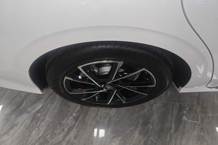 Used Hongqi H6 2024 2.0T ZhiMei Edition Exterior 5