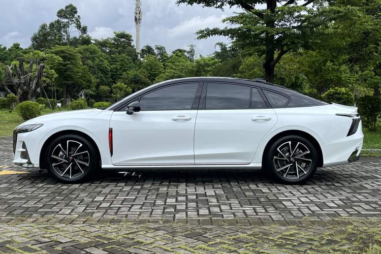 Used Hongqi H6 2024 2.0T ZhiMei Edition Exterior 6