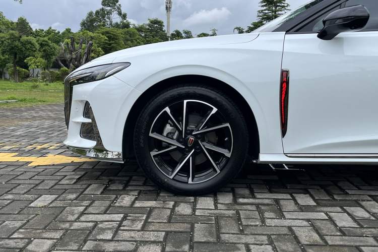 Used Hongqi H6 2024 2.0T ZhiMei Edition Exterior 9