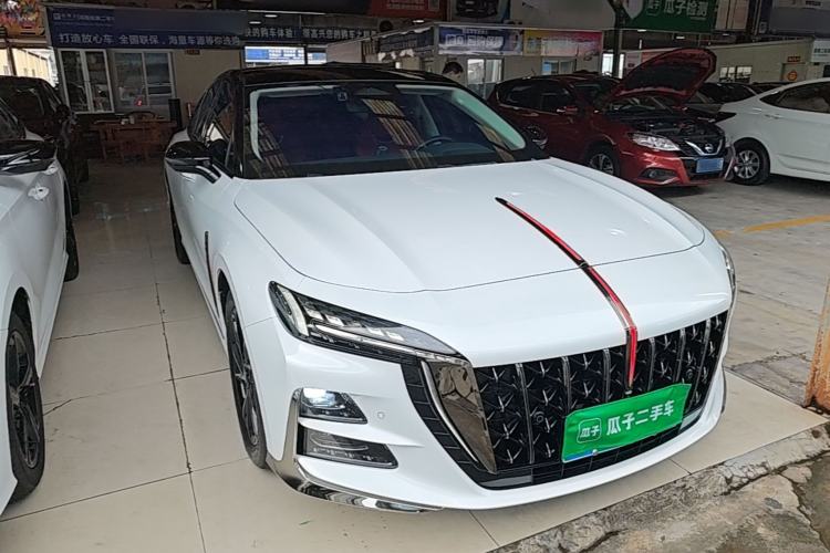 Used Hongqi H6 2024 2.0T ZhiMei Edition Front Right 45 Deg