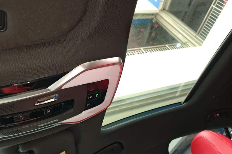 Used Hongqi H6 2024 2.0T ZhiShang Version Headliner