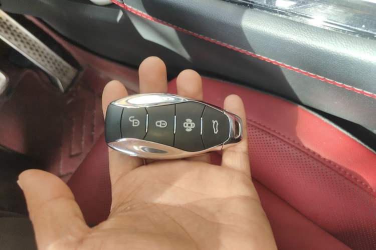 Used Hongqi H6 2024 2.0T ZhiMei Edition Interior 1