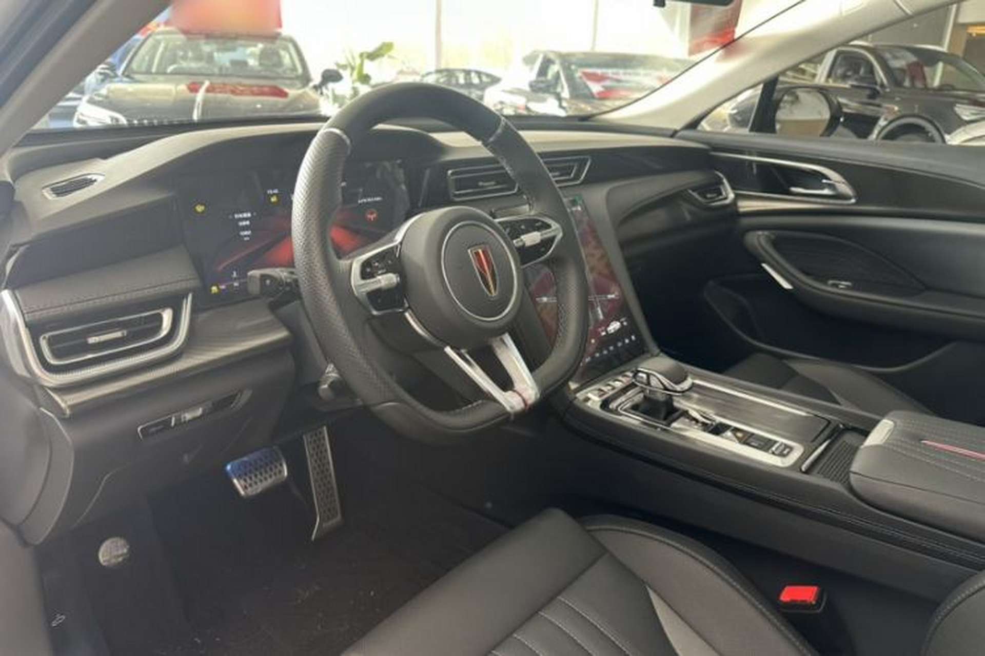 Used Hongqi H6 2024 2.0T ZhiMei Edition Interior 2