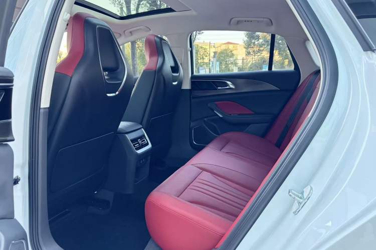 Used Hongqi H6 2024 2.0T ZhiMei Edition Interior 3