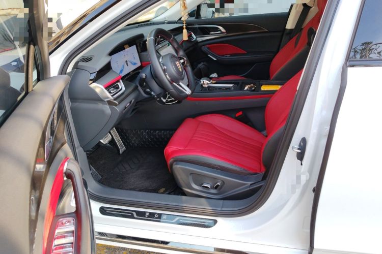 Used Hongqi H6 2024 2.0T ZhiMei Edition Interior 3