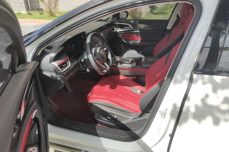 Used Hongqi H6 2024 2.0T ZhiMei Edition Interior 3