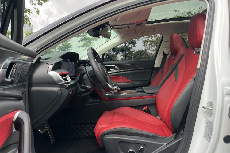Used Hongqi H6 2024 2.0T ZhiMei Edition Interior 3