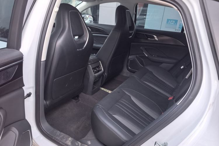 Used Hongqi H6 2024 2.0T ZhiMei Edition Interior 4
