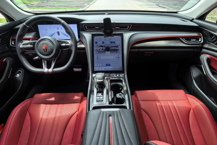 Used Hongqi H6 2024 2.0T ZhiMei Edition Interior 5
