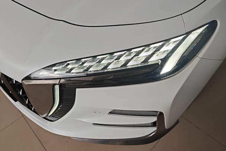 Used Hongqi H6 2024 2.0T ZhiMei Edition Left Front Headlight