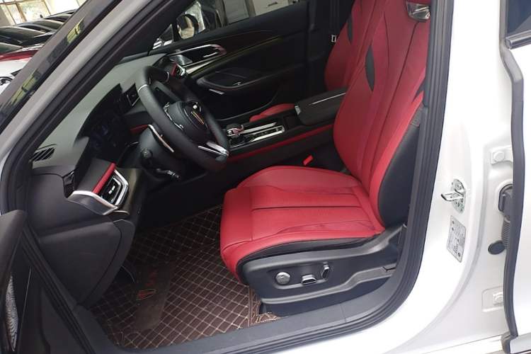 Used Hongqi H6 2024 2.0T ZhiShang Version Left Front Seat