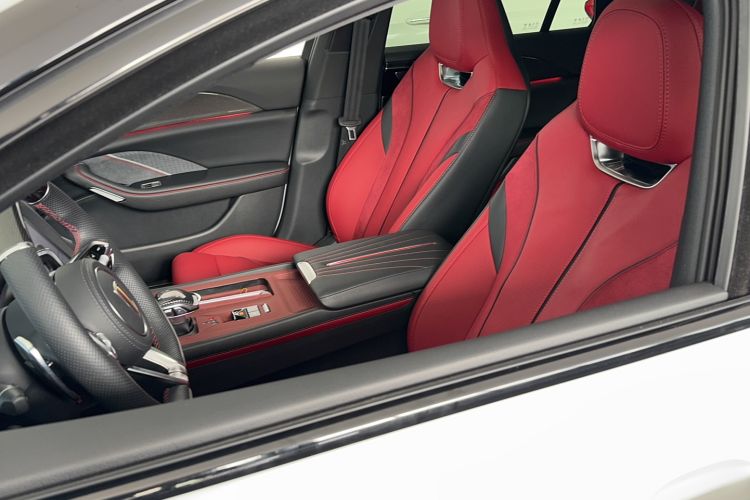 Used Hongqi H6 2024 2.0T ZhiZhen Edition Left Front Seat