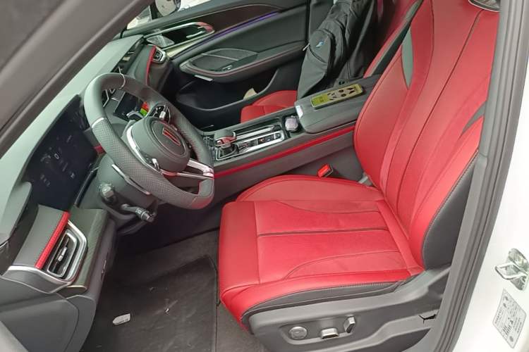 Used Hongqi H6 2024 2.0T ZhiShang Version Left Front Seat