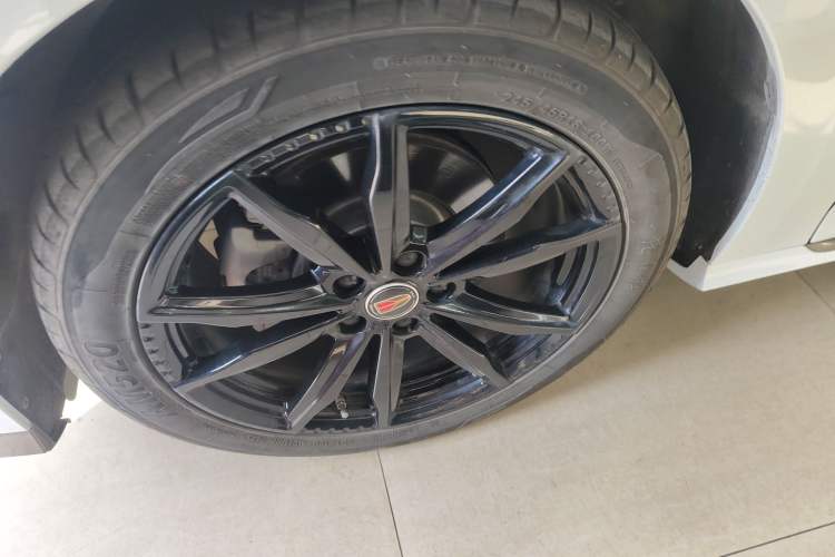 Used Hongqi H6 2024 2.0T ZhiZhen Edition Left Front Wheel Hub