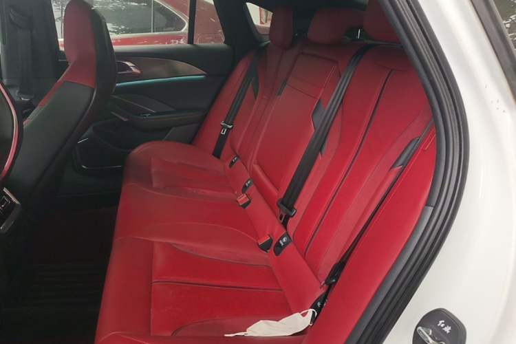 Used Hongqi H6 2024 2.0T ZhiShang Version Left Rear Seat