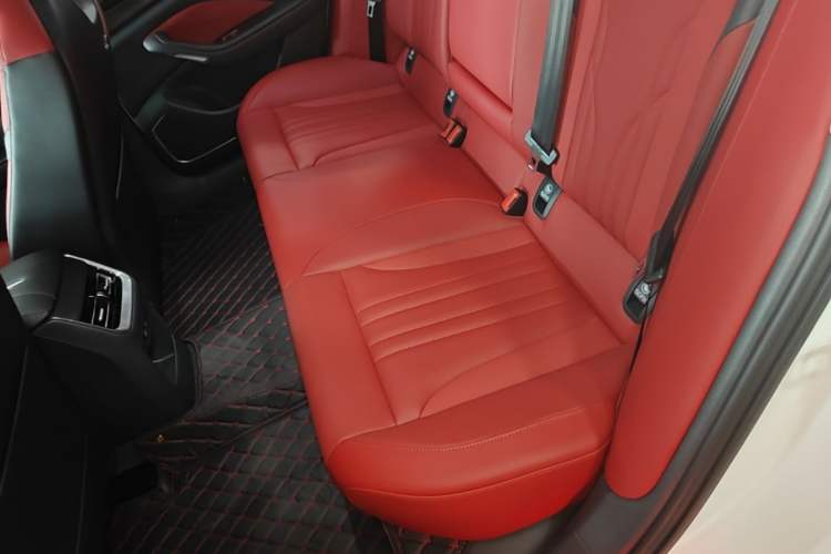 Used Hongqi H6 2024 2.0T ZhiMei Edition Left Rear Seat