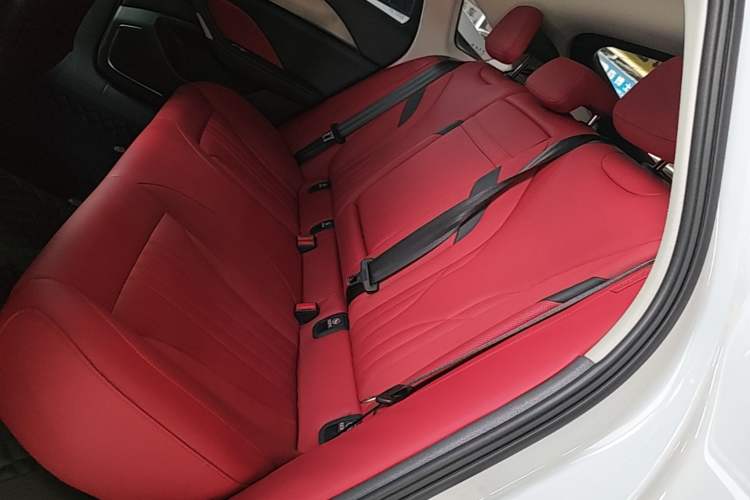 Used Hongqi H6 2024 2.0T ZhiMei Edition Left Rear Seat