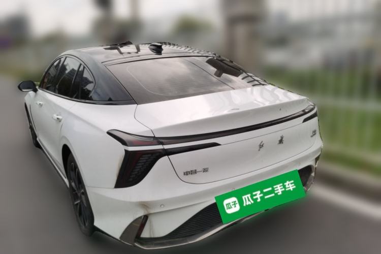 Used Hongqi H6 2024 2.0T ZhiMei Edition Rear Left 45 Deg