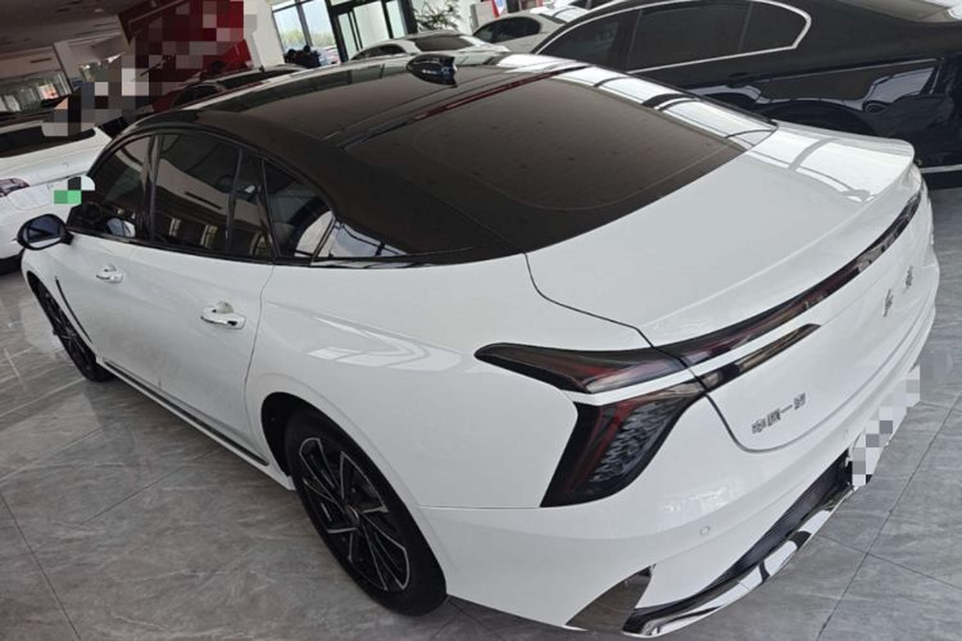 Used Hongqi H6 2024 2.0T ZhiMei Edition Rear Left 45 Deg