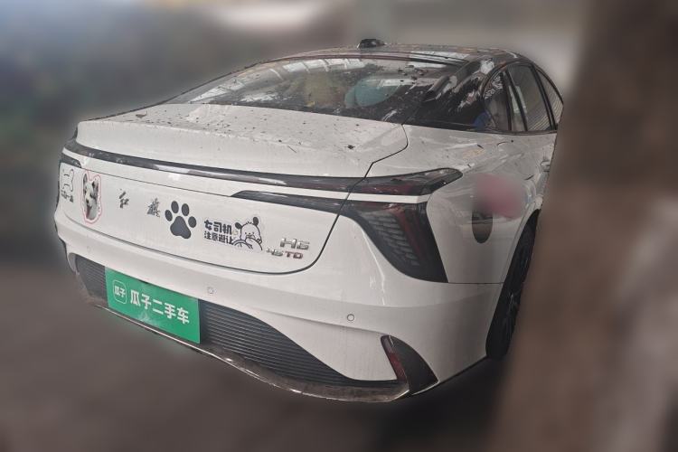 Used Hongqi H6 2024 2.0T ZhiShang Version Rear Right 45 Deg