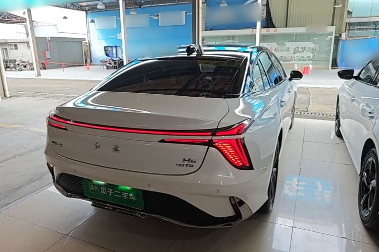 Used Hongqi H6 2024 2.0T ZhiMei Edition Rear Right 45 Deg