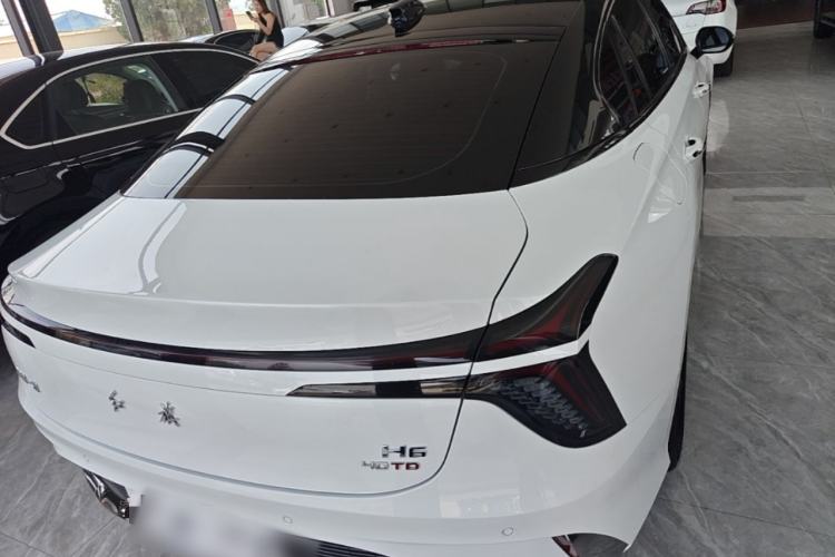 Used Hongqi H6 2024 2.0T ZhiMei Edition Rear