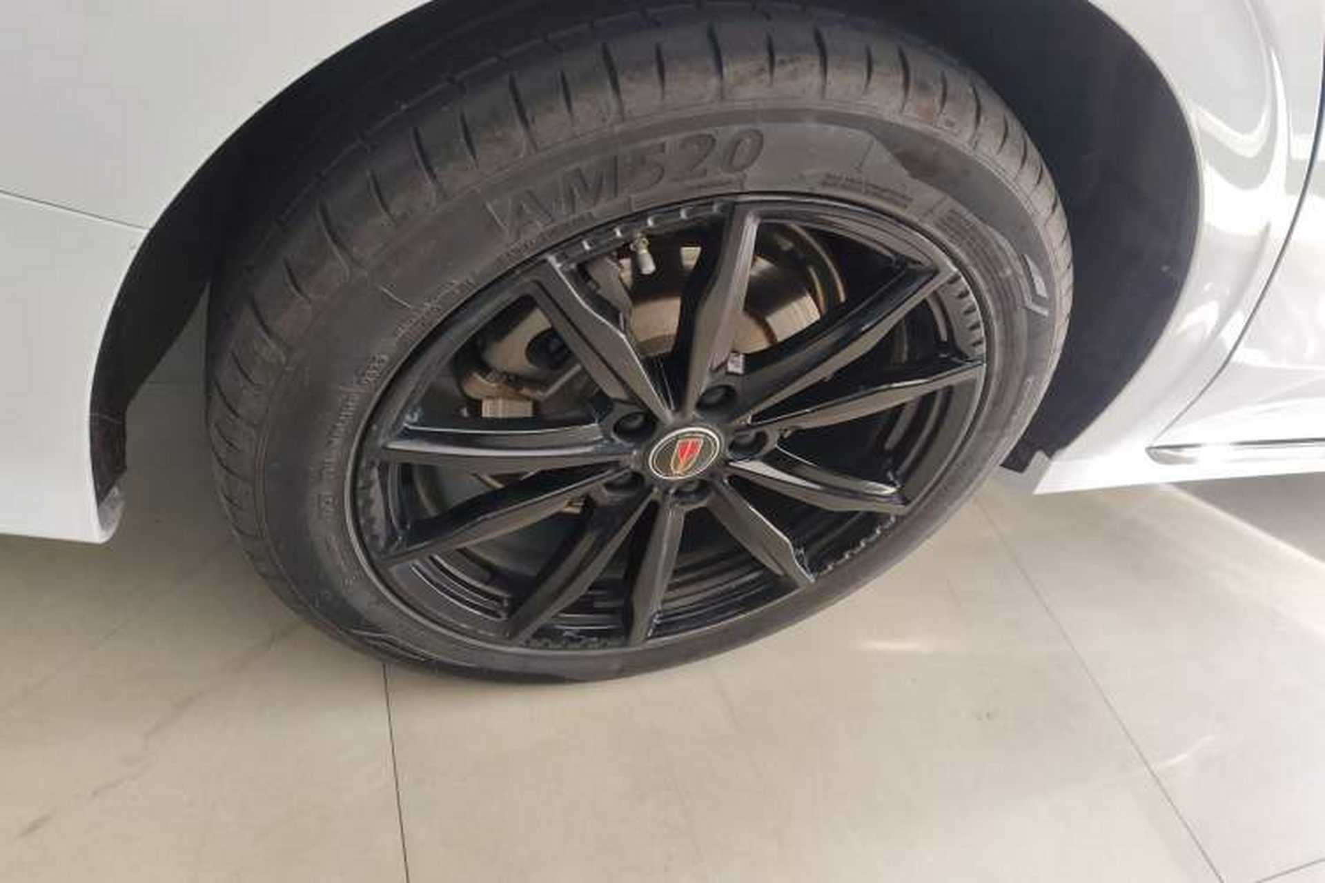 Used Hongqi H6 2024 2.0T ZhiZhen Edition Right Rear Wheel Hub