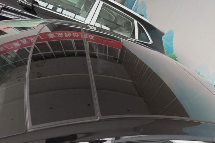 Used Hongqi H6 2024 2.0T ZhiMei Edition Roof
