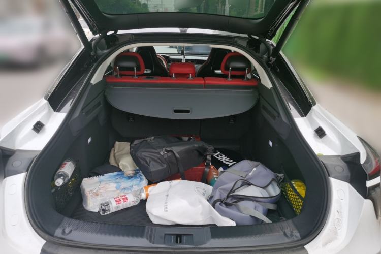 Used Hongqi H6 2024 2.0T ZhiMei Edition Trunk