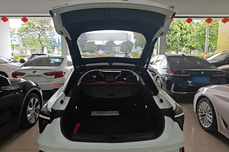 Used Hongqi H6 2024 2.0T ZhiMei Edition Trunk