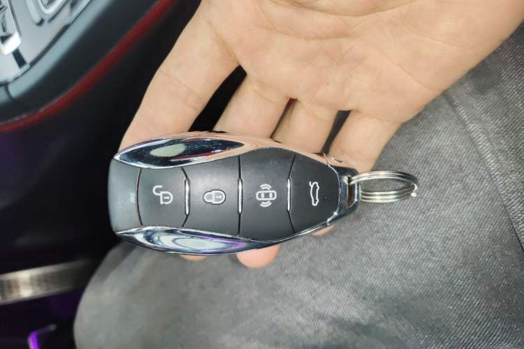 Used Hongqi H6 2024 2.0T ZhiZhen Edition Vehicle Key