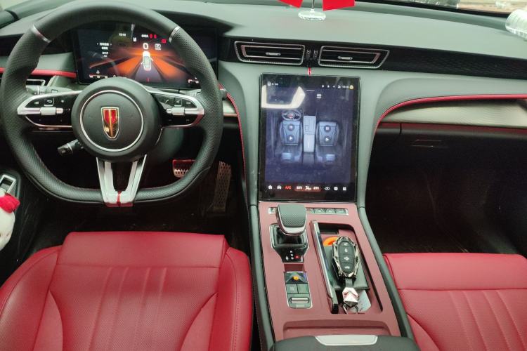 Used Hongqi H6 2025 2.0T Zhiyuan Edition Center Console