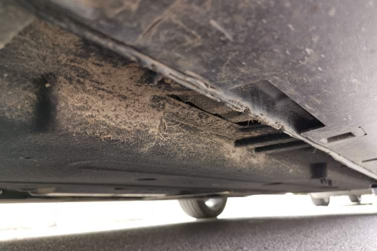 Used Hongqi H6 2025 2.0T ZhiShang Version Chassis Front Left