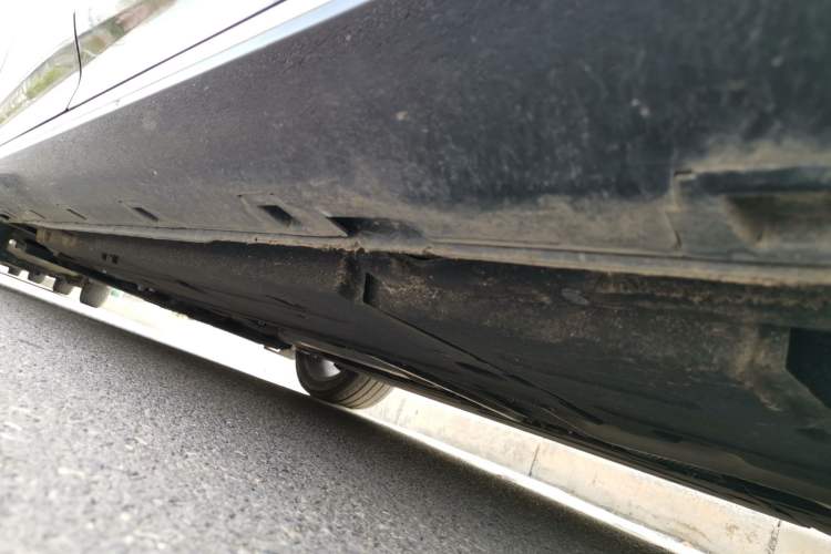 Used Hongqi H6 2025 2.0T ZhiShang Version Chassis Rear Left