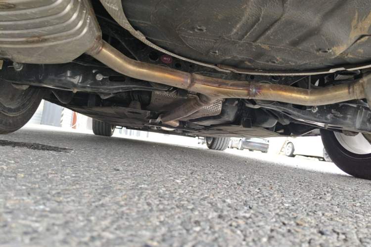 Used Hongqi H6 2025 2.0T ZhiShang Version Chassis Rear