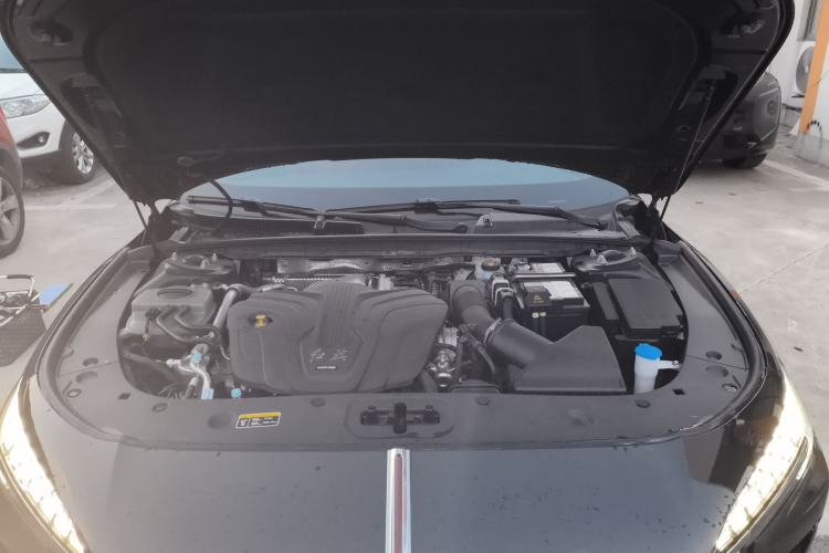 Used Hongqi H6 2025 2.0T ZhiShang Version Engine Bay