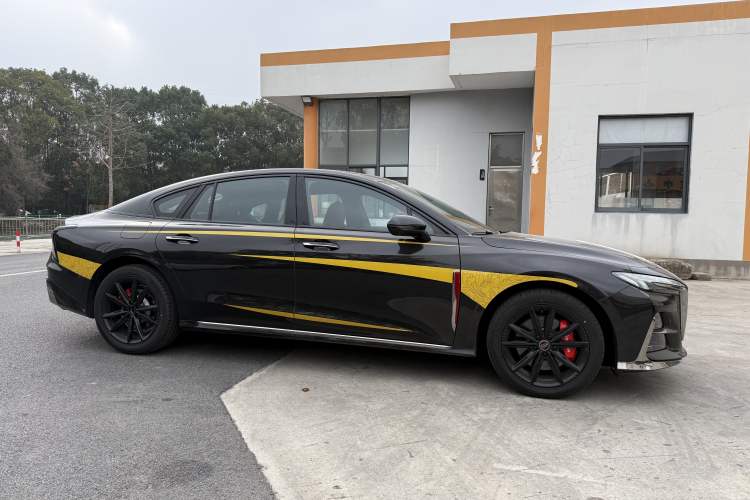 Used Hongqi H6 2025 2.0T ZhiShang Version Exterior 4