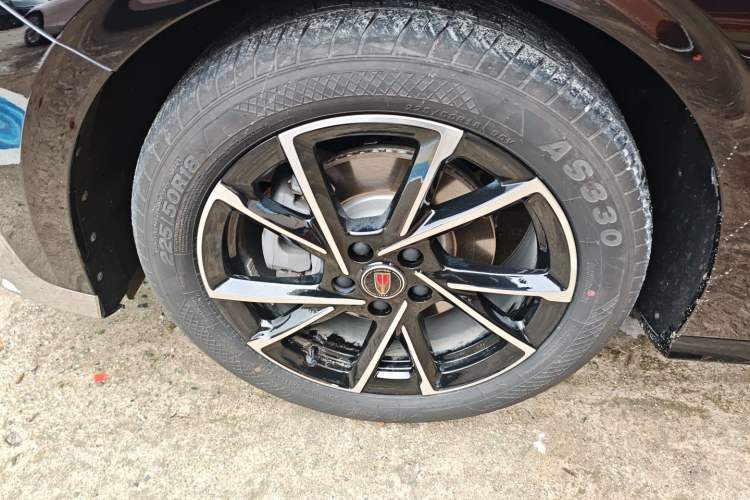 Used Hongqi H6 2025 2.0T ZhiMei Edition Exterior 4