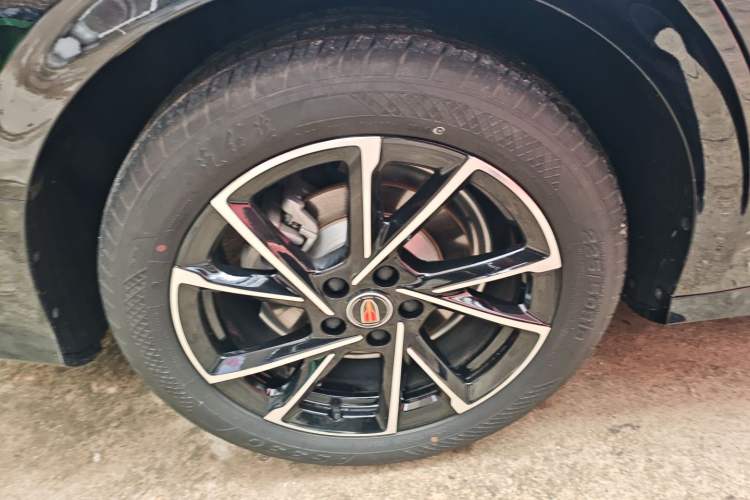 Used Hongqi H6 2025 2.0T ZhiMei Edition Exterior 5