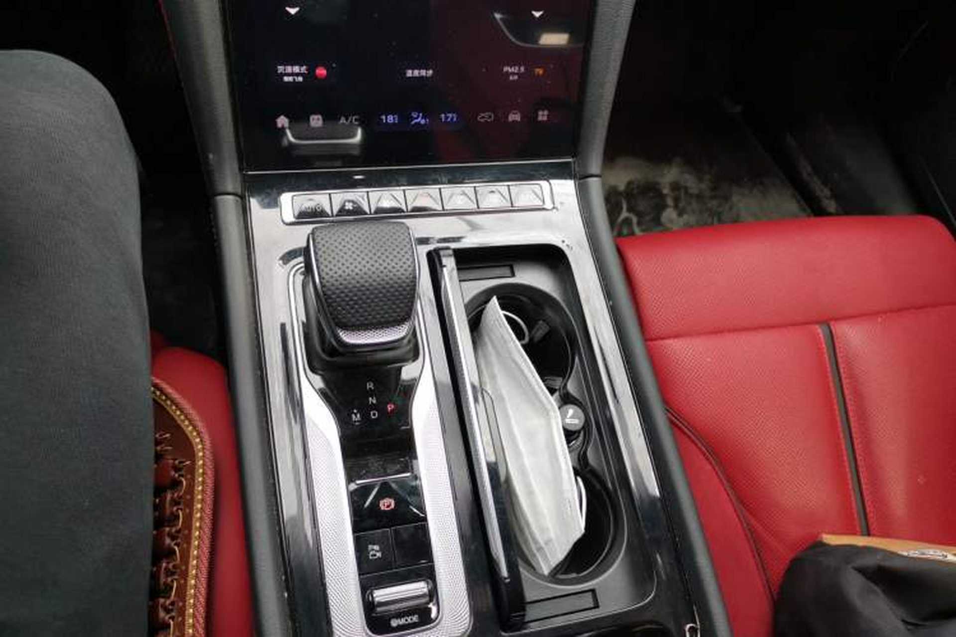 Used Hongqi H6 2025 2.0T ZhiShang Version Gear Lever