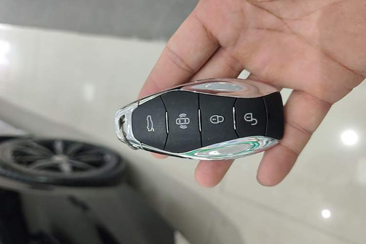 Used Hongqi H6 2025 2.0T ZhiShang Version Interior 1