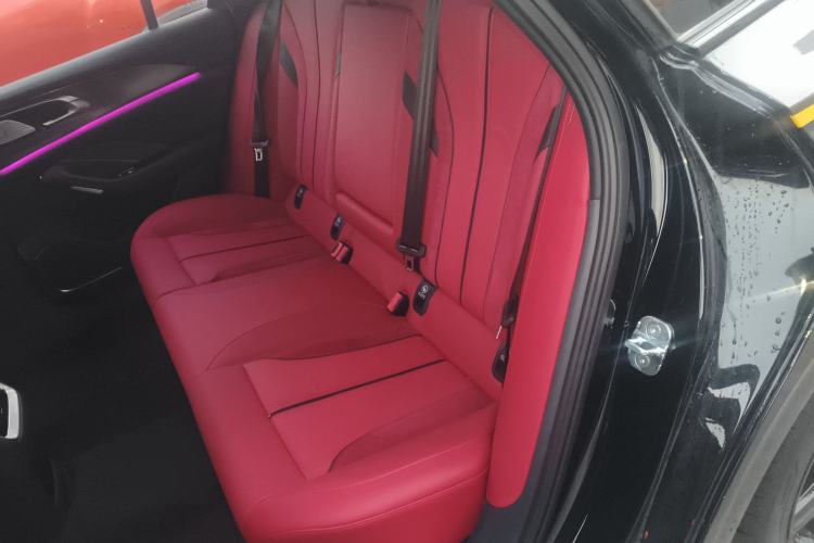 Used Hongqi H6 2025 2.0T ZhiShang Version Interior 4