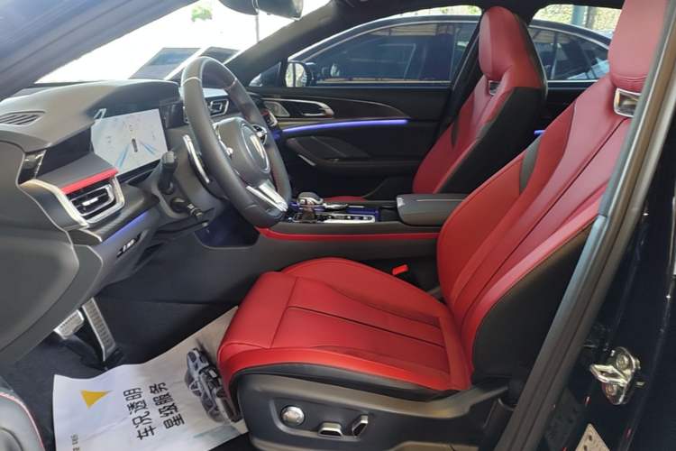 Used Hongqi H6 2025 2.0T ZhiShang Version Left Front Seat