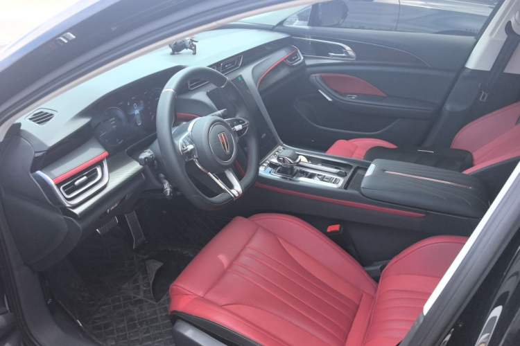 Used Hongqi H6 2025 2.0T ZhiMei Edition Left Front Seat