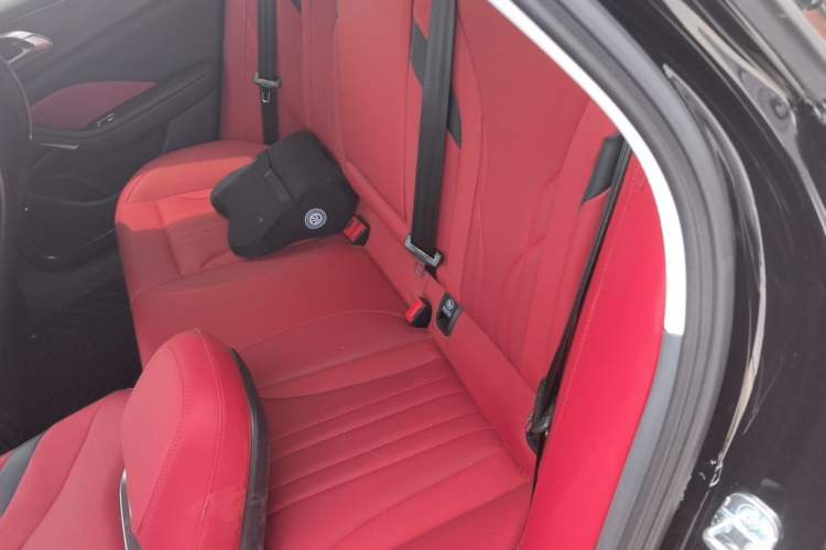 Used Hongqi H6 2025 2.0T ZhiMei Edition Left Rear Seat