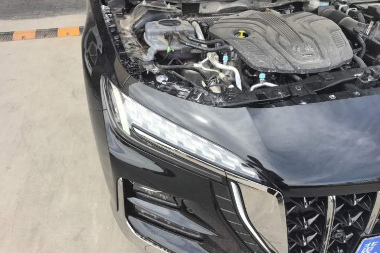 Used Hongqi H6 2025 2.0T ZhiMei Edition Right Front Headlight