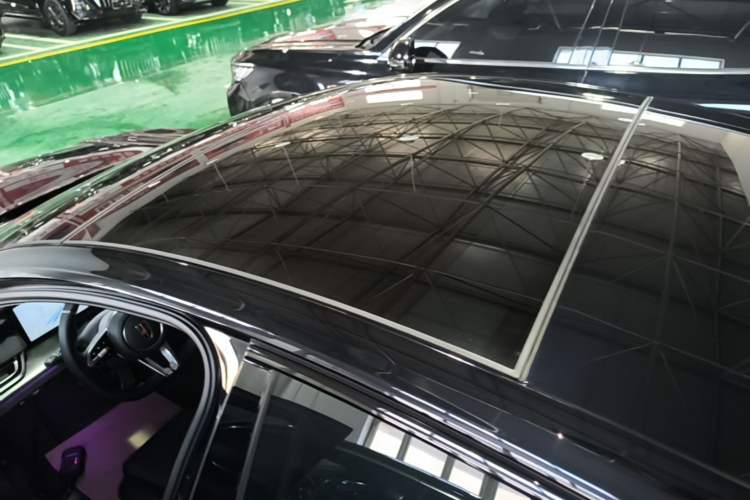 Used Hongqi H6 2025 2.0T Zhiyuan Edition Roof